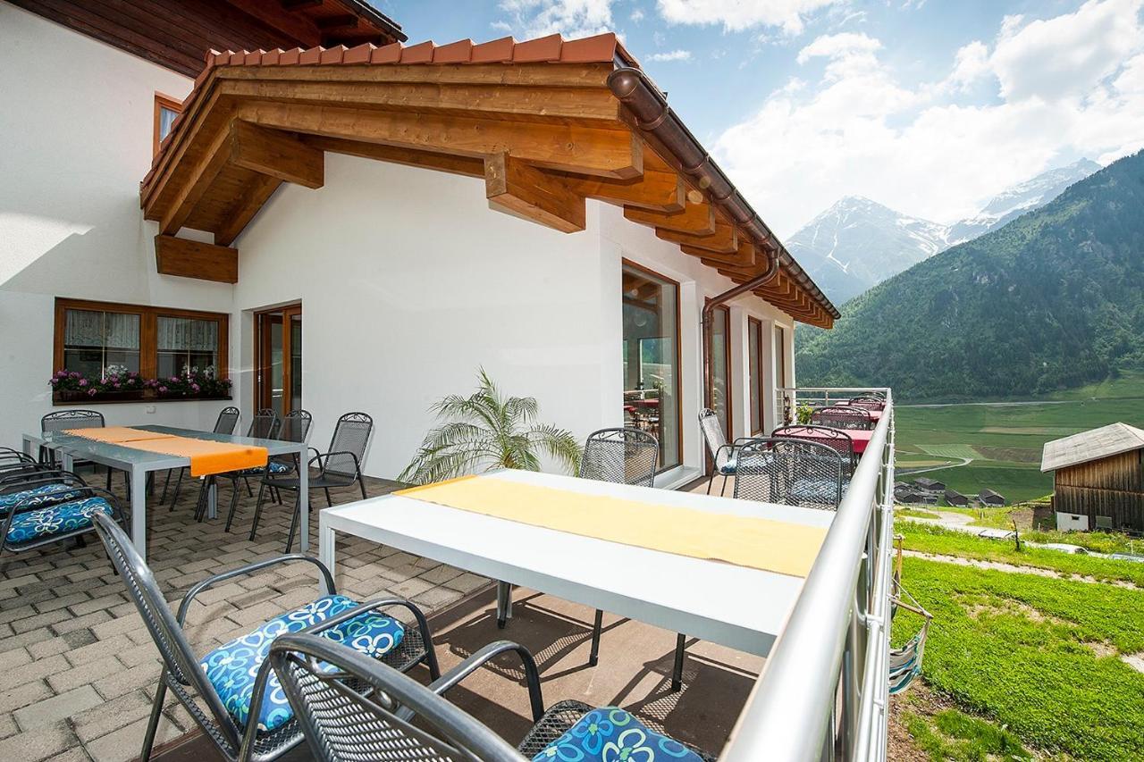 Hotel Cuntera Curaglia Exterior photo
